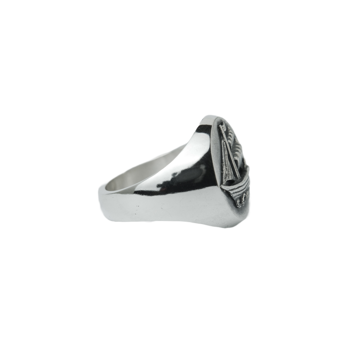 Sailing ship oval signet ring