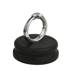 Ouroboros ring