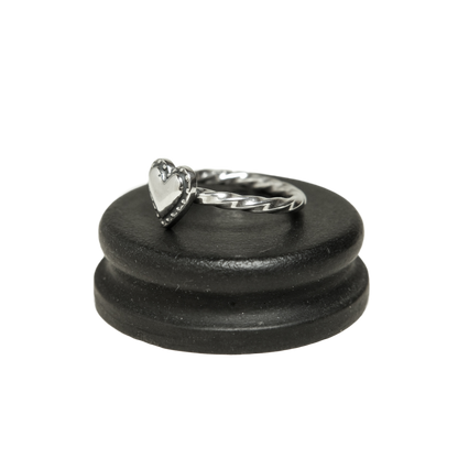 Riveted heart ring