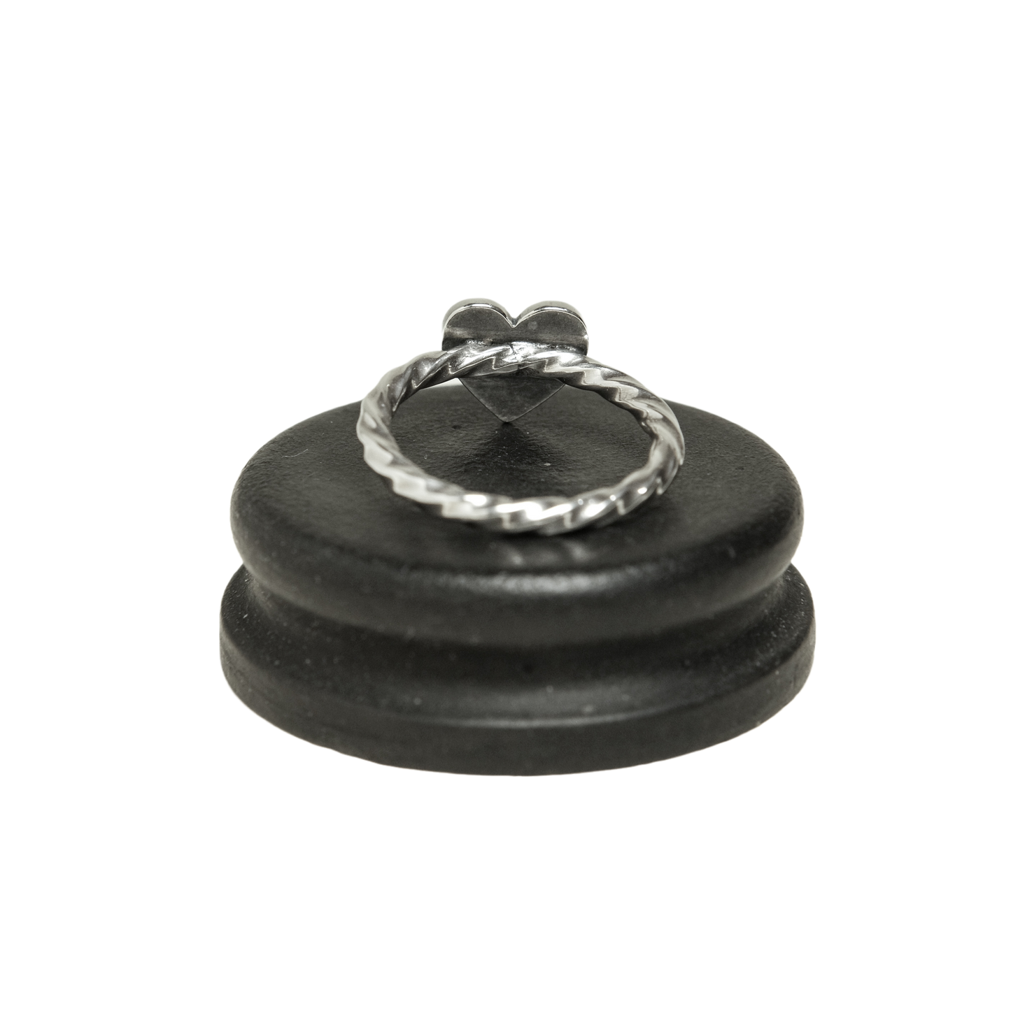 Riveted heart ring